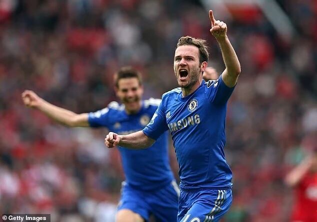 两张黄牌被 两张黄牌被