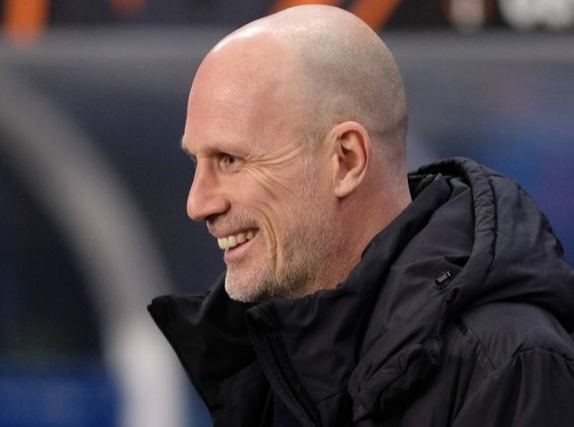 该会聘用一, 在欧洲联赛